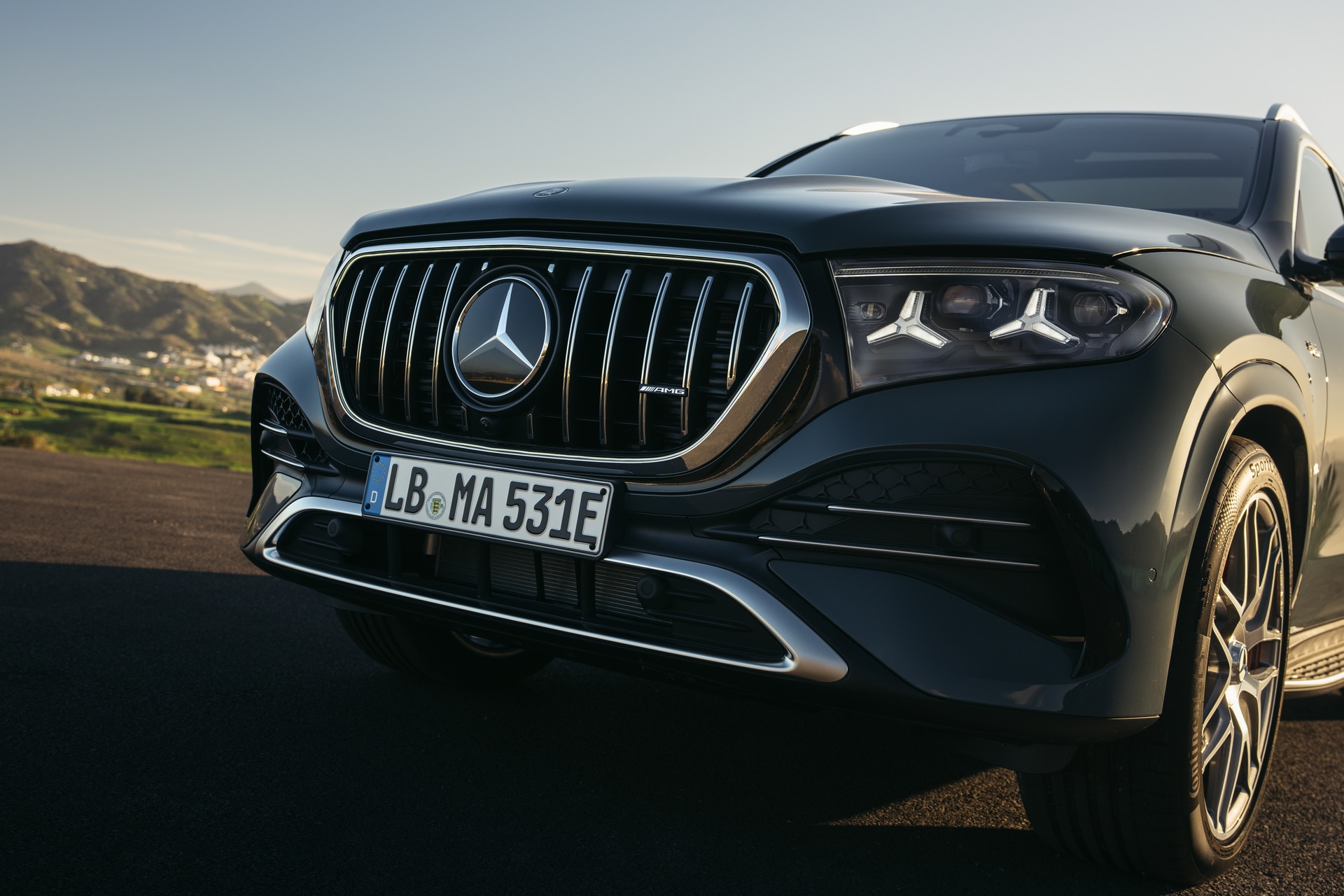 Mercedes logo